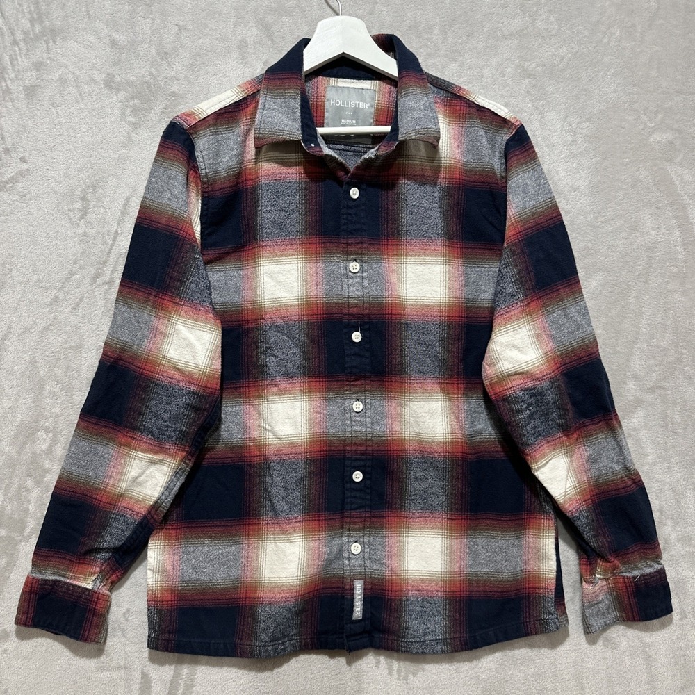 Hollister Men's Size M Flannel Shirt Plaid Long Sleeve Button Up Red Black Cream